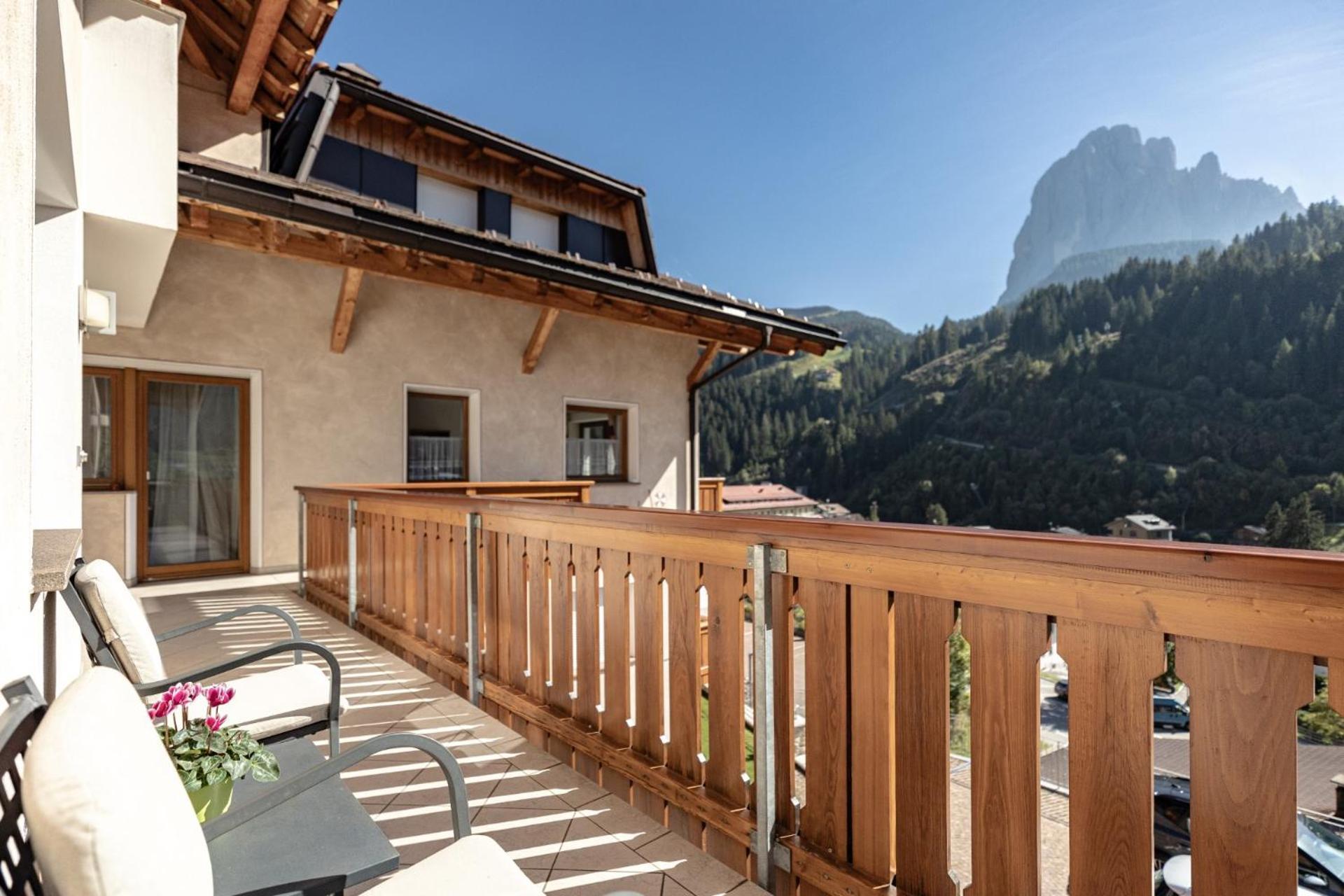 Apartments Soval Santa Cristina Val Gardena Exterior photo
